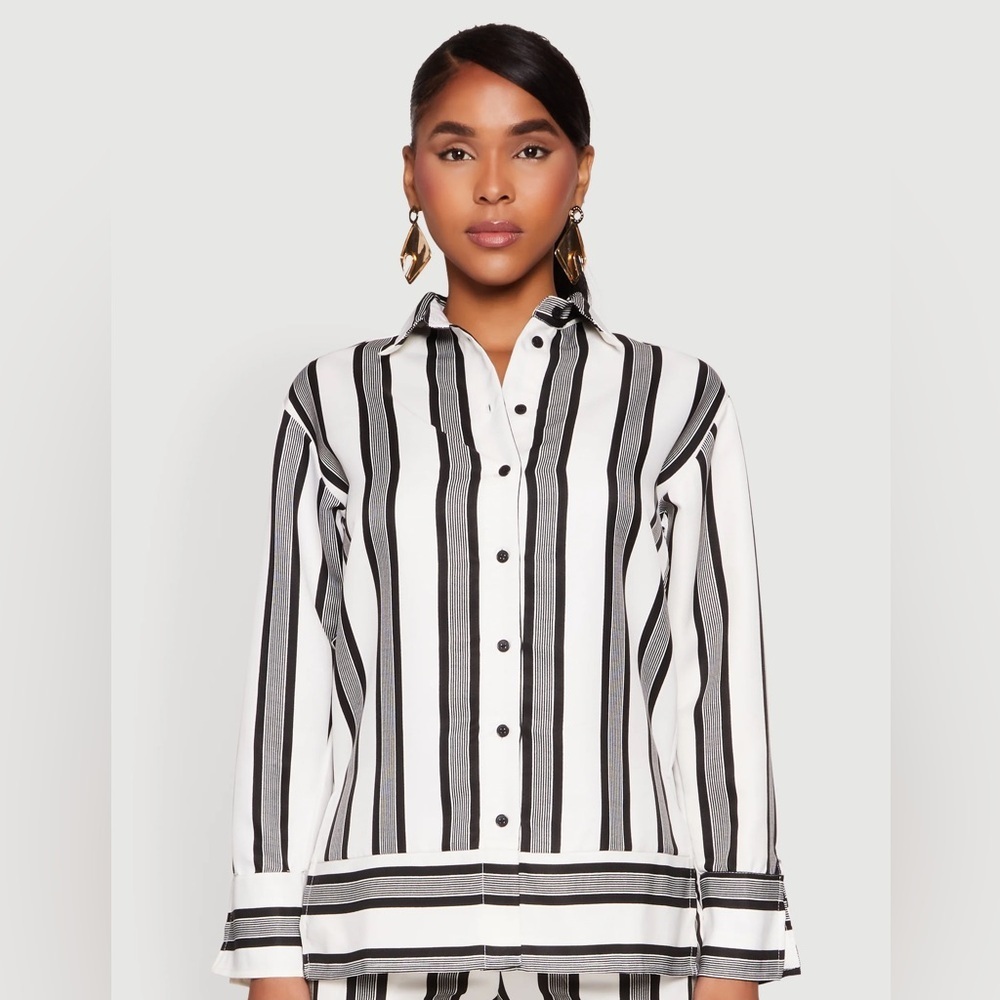 Striped Black and White Women's Top, HM, size small, loose fit, business casual